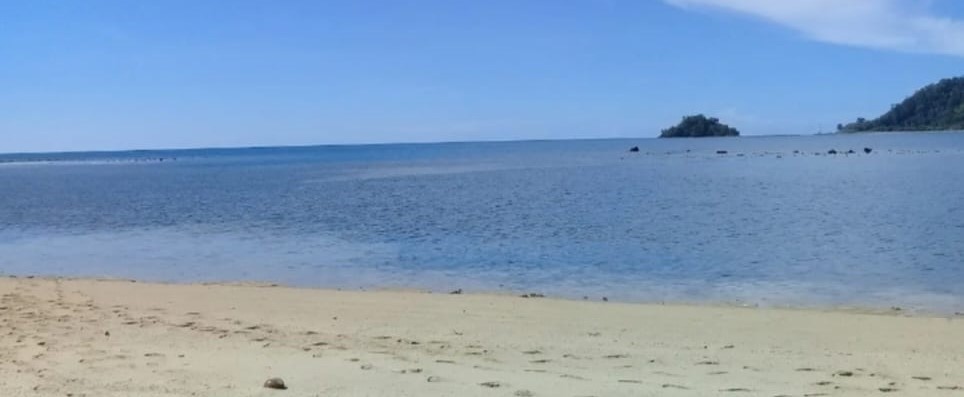 Pantai Wisata Sasie